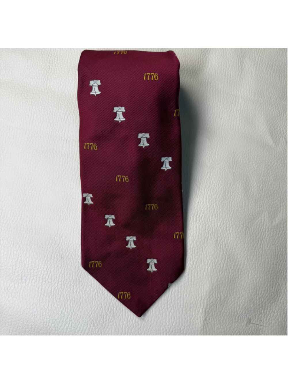 Vintage 1976 Bicentennial Tie Liberty Bell 1776 Strawbridge Clothier Mens Neckti